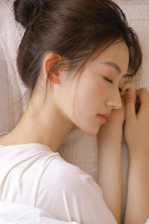 比基尼遮副乳三角吊带泳衣